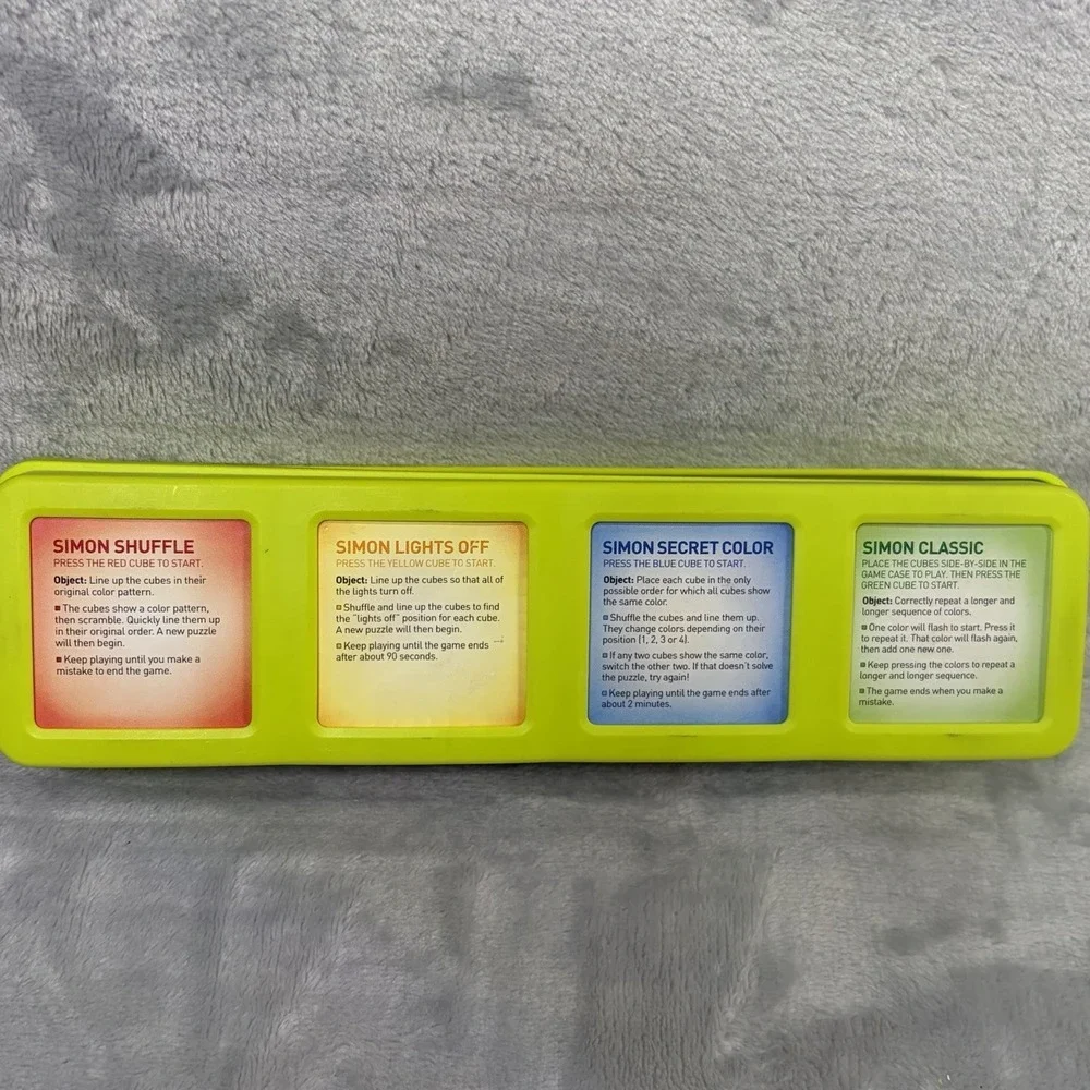 Hasbro‎ Simon Flash Electronic Game Complete Set 4 Cubes Tray 2011 Tested Works